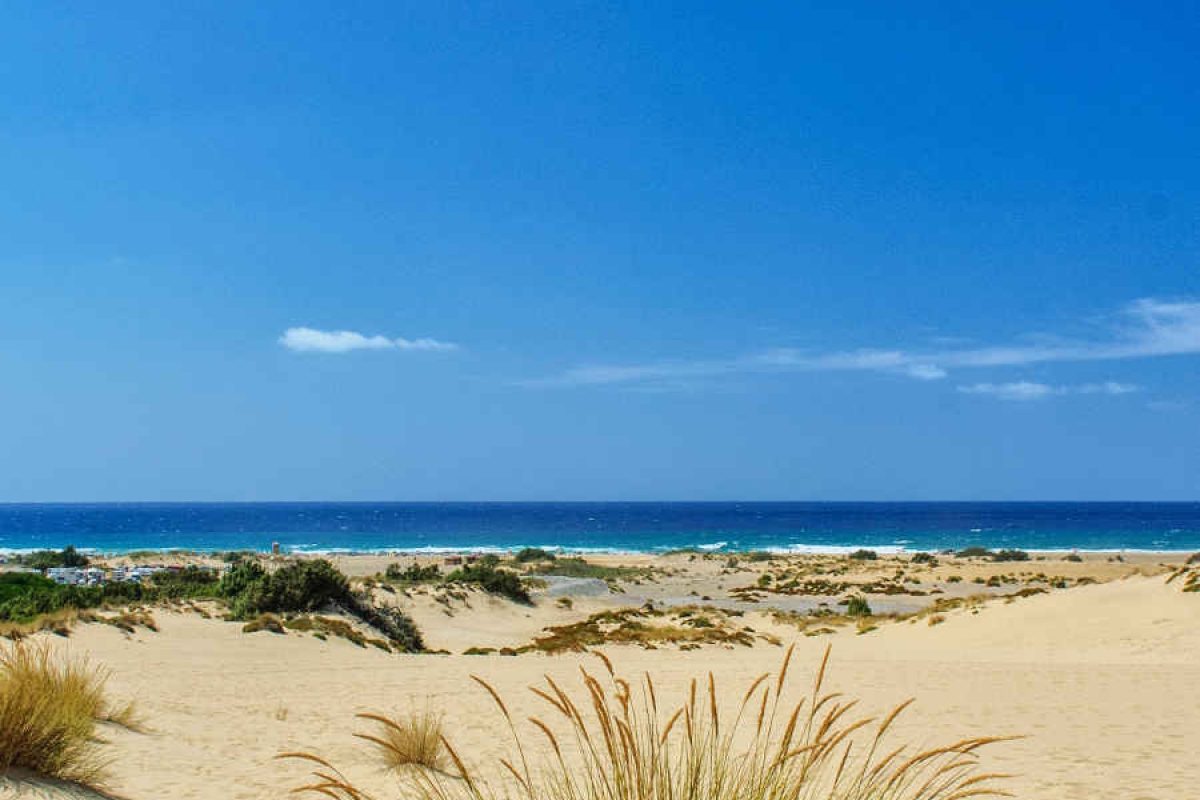 ceas-ingurtosu-piscinas-dune-900x1530